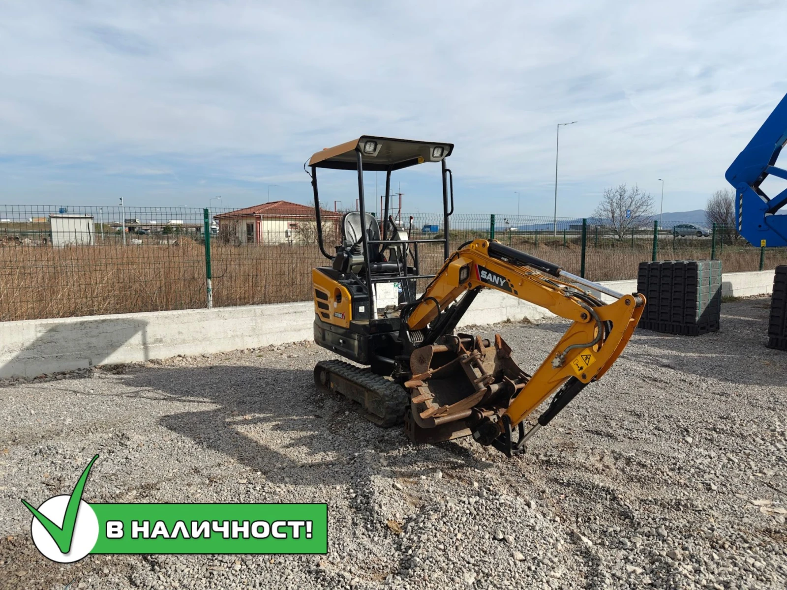 Багер Sany SY16C | Mobile.bg — изображение 1