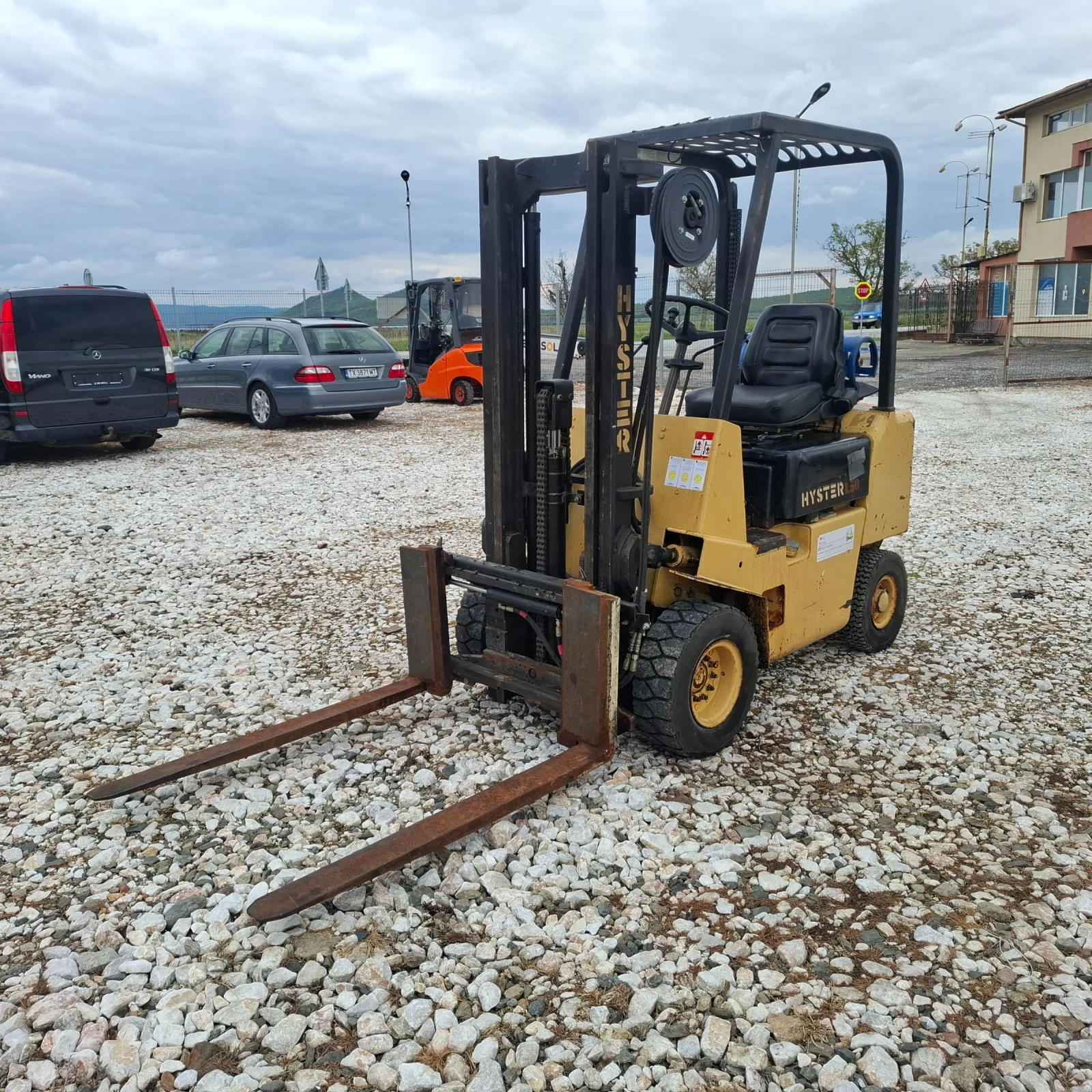 Мотокар Hyster, снимка 7 - Индустриална техника - 54381375