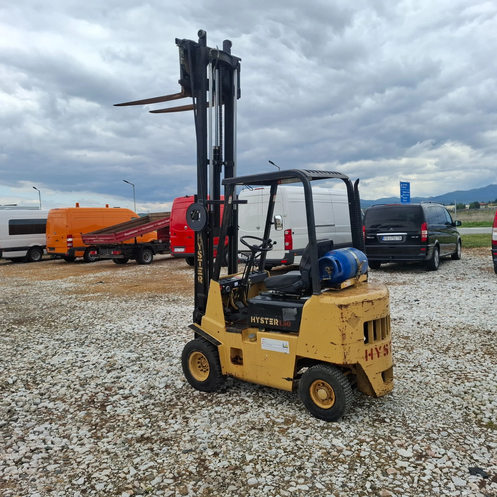 Мотокар Hyster, снимка 4 - Индустриална техника - 54381375