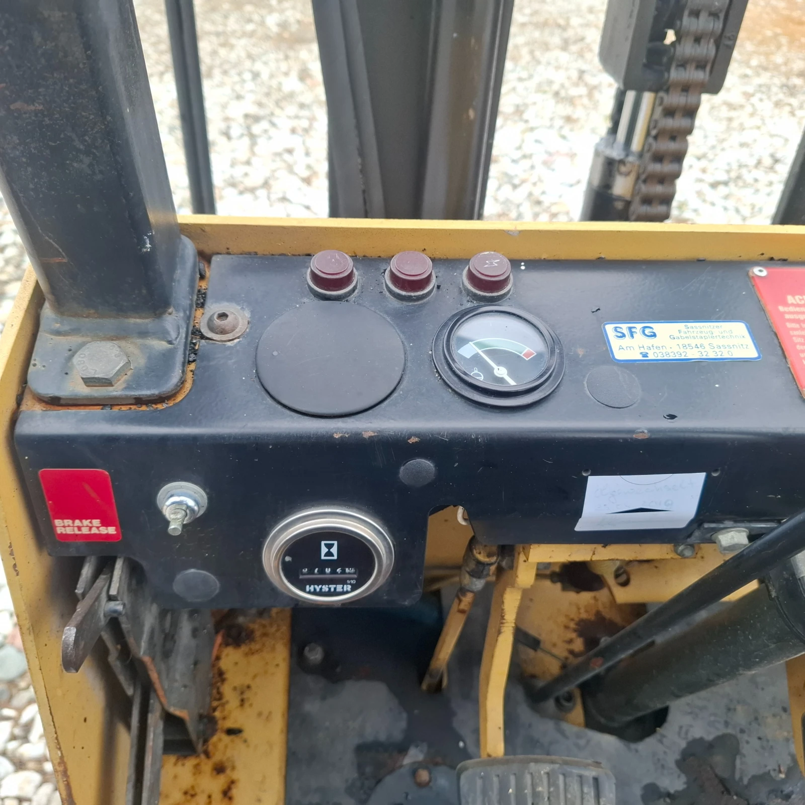 Мотокар Hyster, снимка 14 - Индустриална техника - 54381375