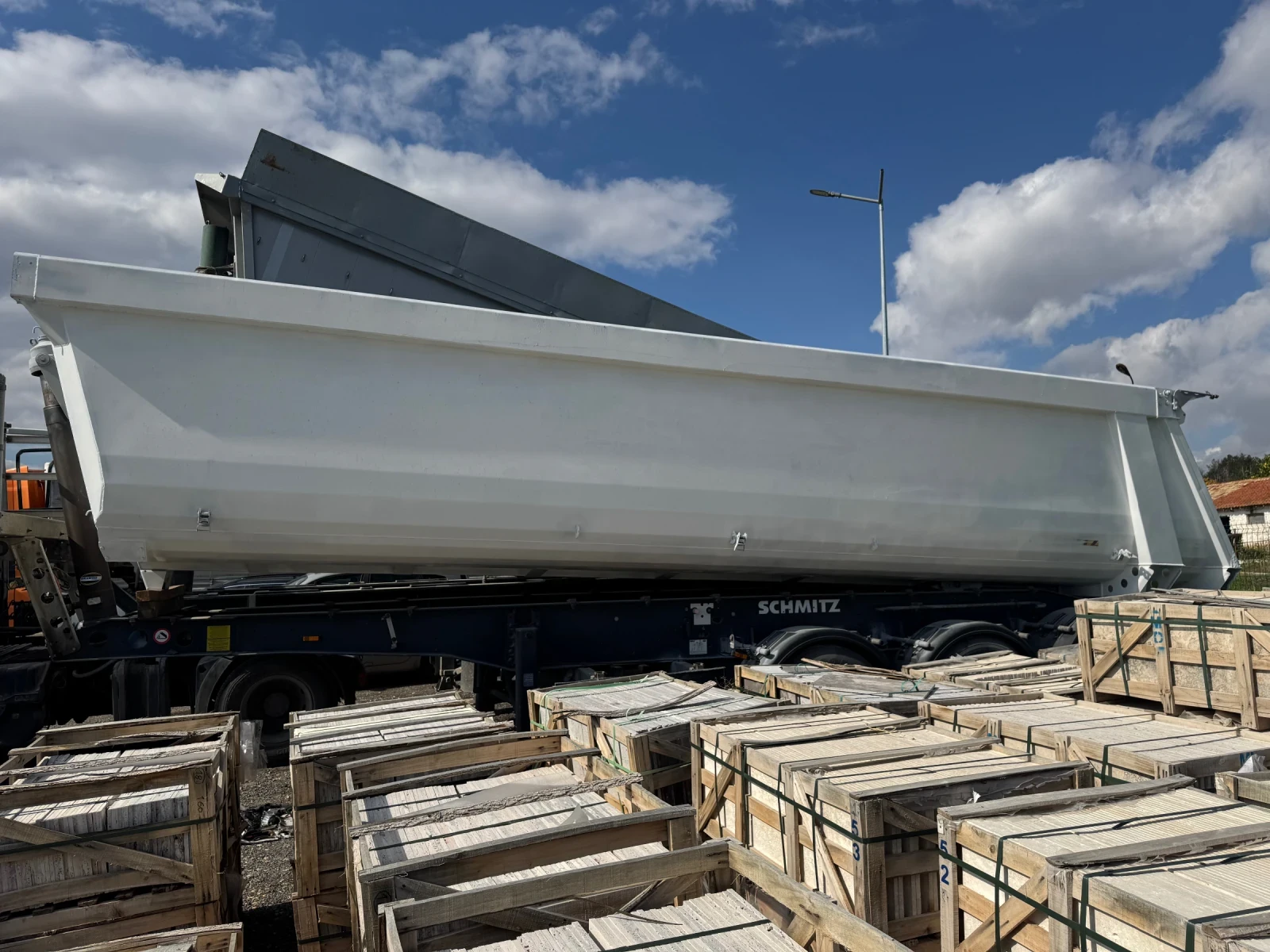  Schmitz  | Mobile.bg   1