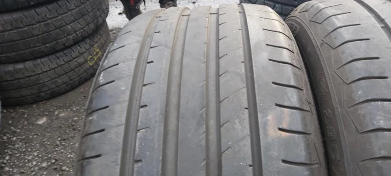 Гуми Летни 235/45R17, снимка 3 - Гуми и джанти - 31480022