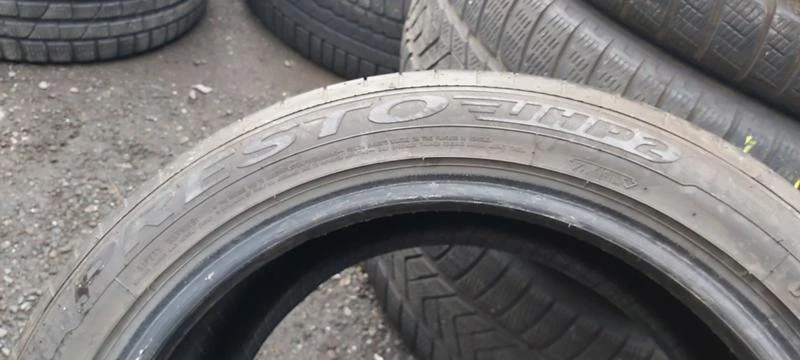 Гуми Летни 235/45R17, снимка 8 - Гуми и джанти - 31480022