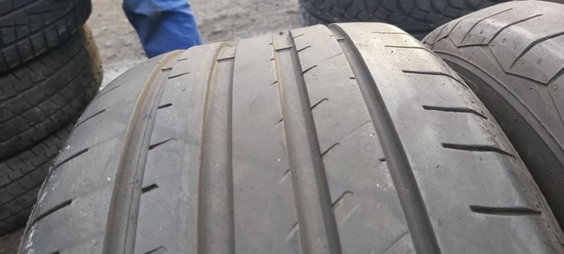 Гуми Летни 235/45R17, снимка 5 - Гуми и джанти - 31480022