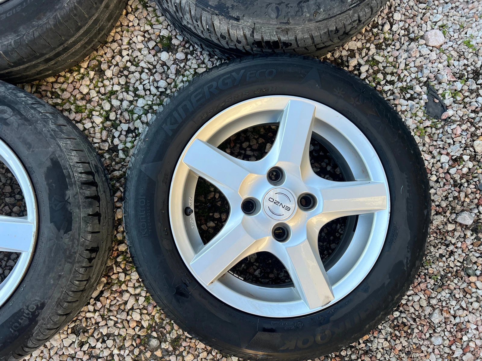    185/65R15  Nissan Altima | Mobile.bg   3