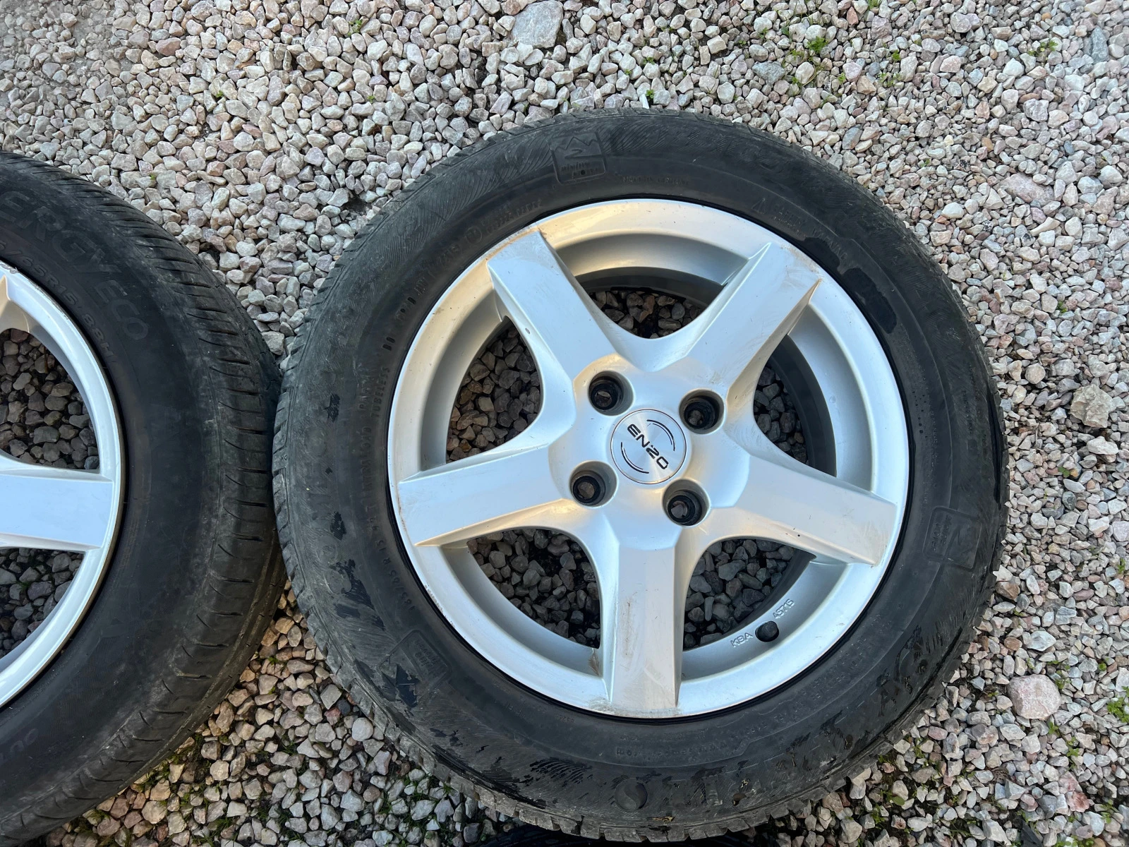    185/65R15  Nissan Altima | Mobile.bg   4