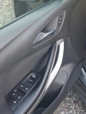 Opel Astra Sports Tourer Business Edition, снимка 9