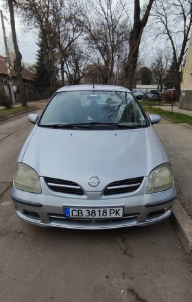Nissan Almera tino
