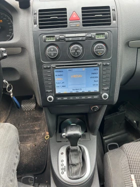 VW Touran 2.0 TDI, снимка 6