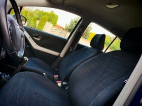 Toyota Yaris 1.4D4D(90)* FACELIFT* НАВИГАЦИЯ* КЛИМАТИК* НОВ ВНО, снимка 13