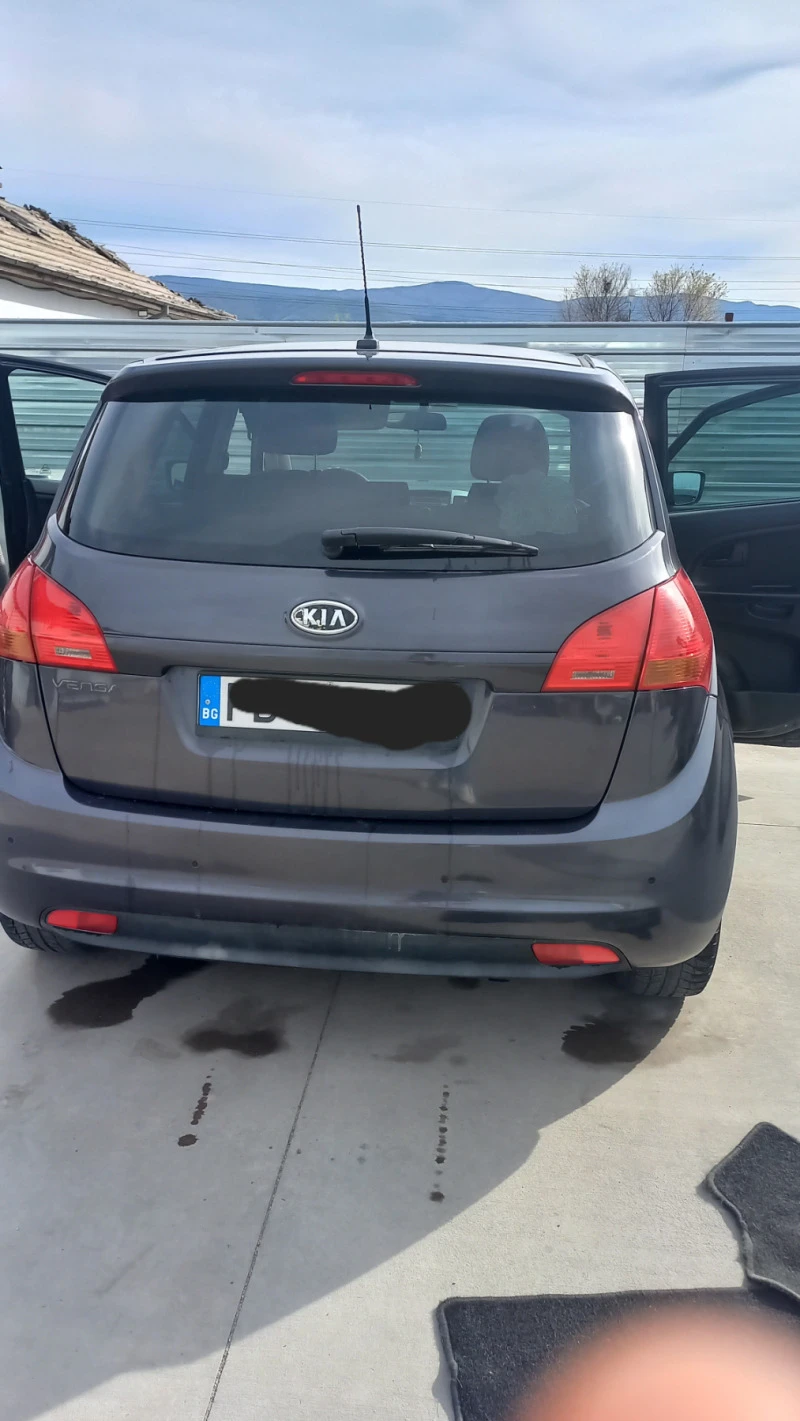 Kia Venga, снимка 2 - Автомобили и джипове - 47309725