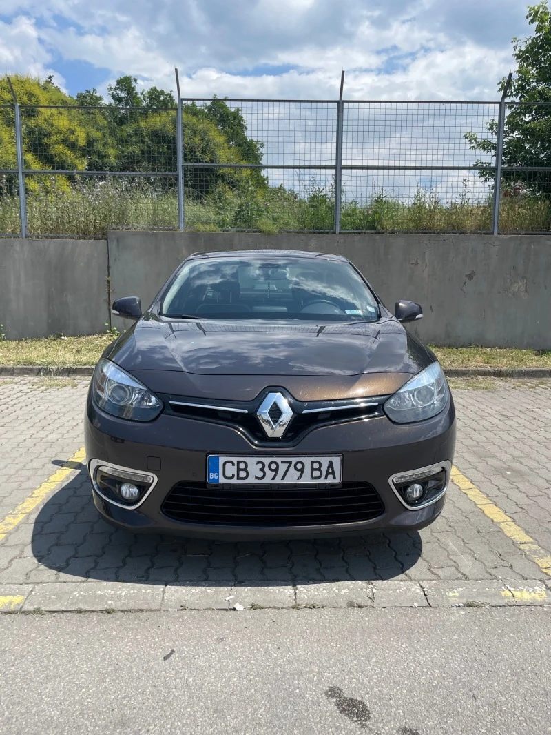 Renault Fluence, снимка 2 - Автомобили и джипове - 47340842