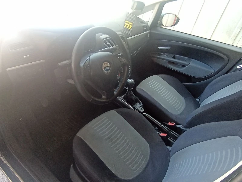 Fiat Punto 1.4, снимка 10 - Автомобили и джипове - 46344854