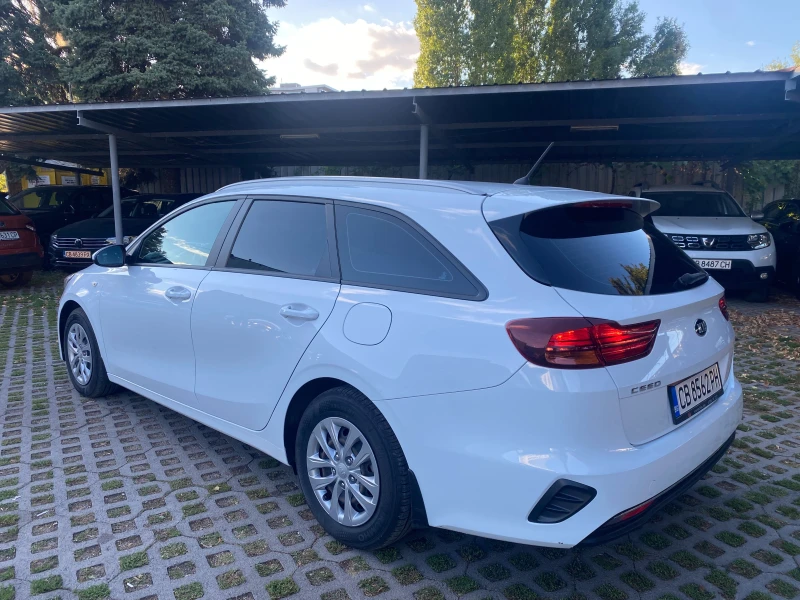 Kia Ceed 1.6DSW, снимка 6 - Автомобили и джипове - 47411164