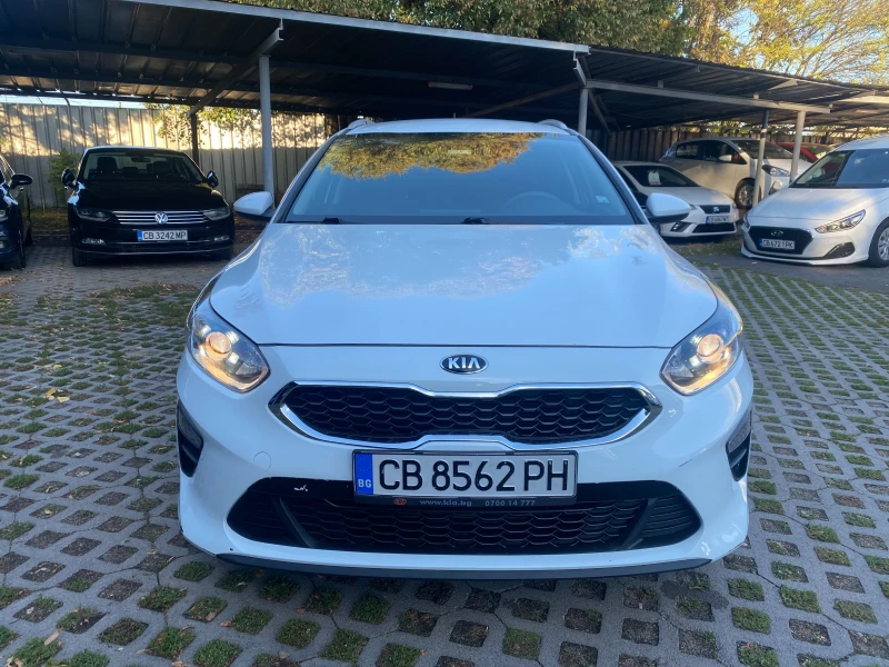 Kia Ceed 1.6DSW, снимка 2 - Автомобили и джипове - 47411164