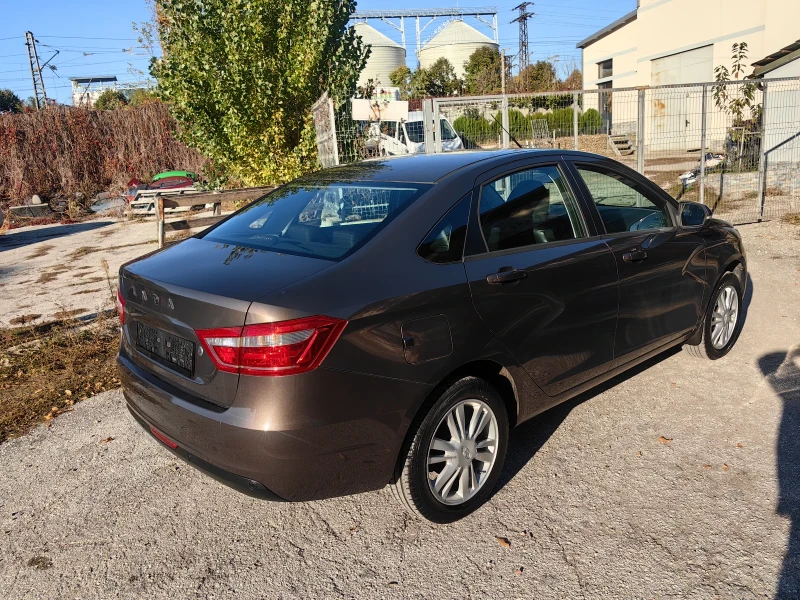 Lada Vesta 1.6 бензин 106 кс, СЕДАН, ЕВРО 6, КЛИМАТРОНИК, снимка 5 - Автомобили и джипове - 47411339