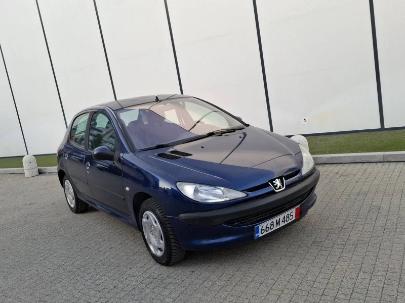 Peugeot 206 1.4I(75)* НОВ ВНОС* , снимка 12 - Автомобили и джипове - 47707708