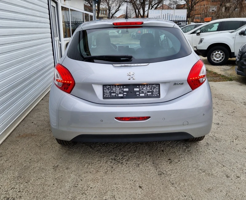 Peugeot 208 1.6HDi 92к.с, снимка 5 - Автомобили и джипове - 48335377