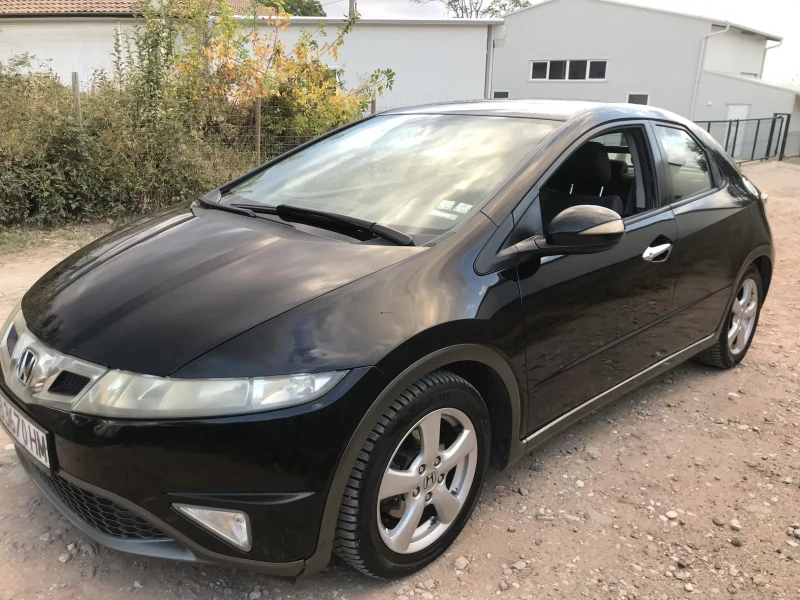 Honda Civic 1.4i, снимка 1 - Автомобили и джипове - 48411303