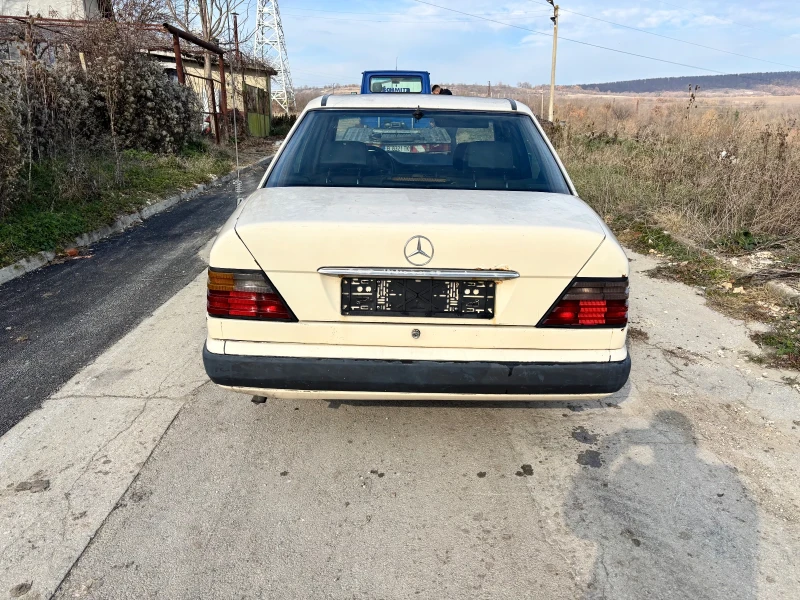 Mercedes-Benz 124 2.0 Dizel, снимка 2 - Автомобили и джипове - 48794561