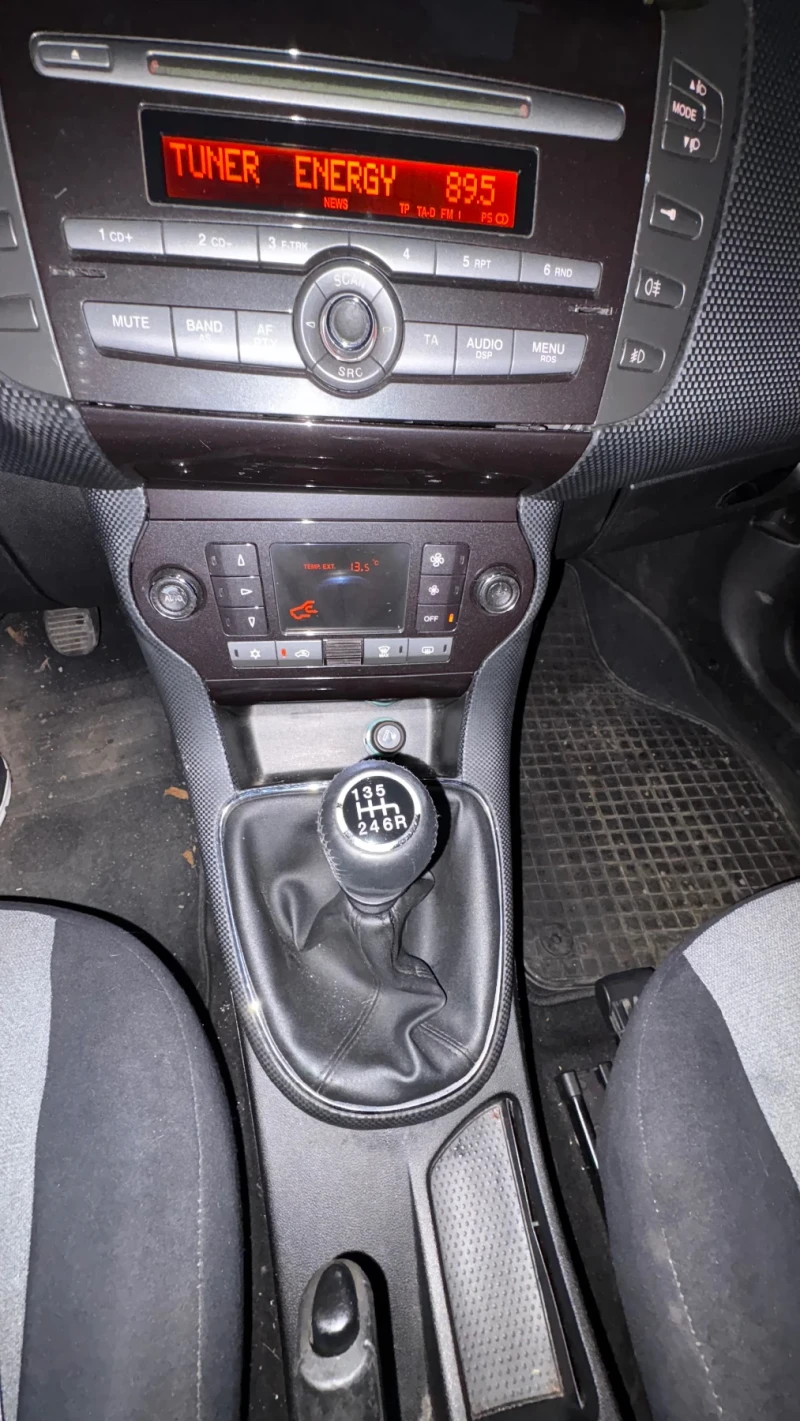 Fiat Bravo, снимка 11 - Автомобили и джипове - 52367005