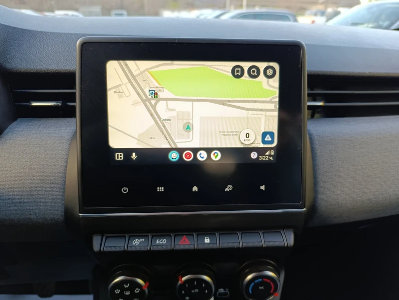 Renault Clio V 1.0TCe 90hp, снимка 11 - Автомобили и джипове - 52801970