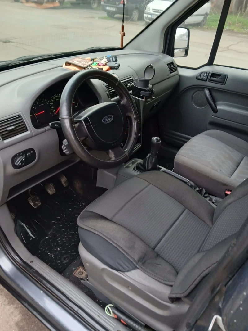 Ford Tourneo Connect, снимка 5 - Автомобили и джипове - 53501598