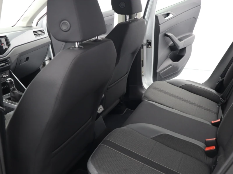VW Polo 2г. ГАРАНЦИЯ - 22900 лв. - 20516069 | Car24.bg