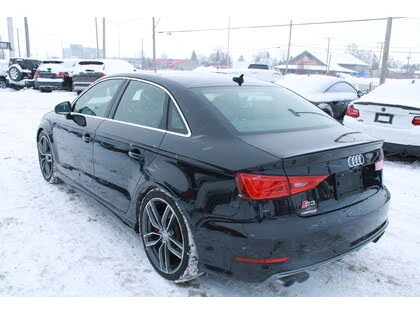 Audi S3 * АвтоКредит* (ЦЕНА ДО БГ), снимка 3 - Автомобили и джипове - 53694377