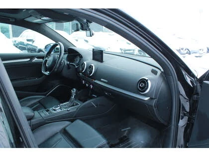 Audi S3 * АвтоКредит* (ЦЕНА ДО БГ), снимка 9 - Автомобили и джипове - 53694377