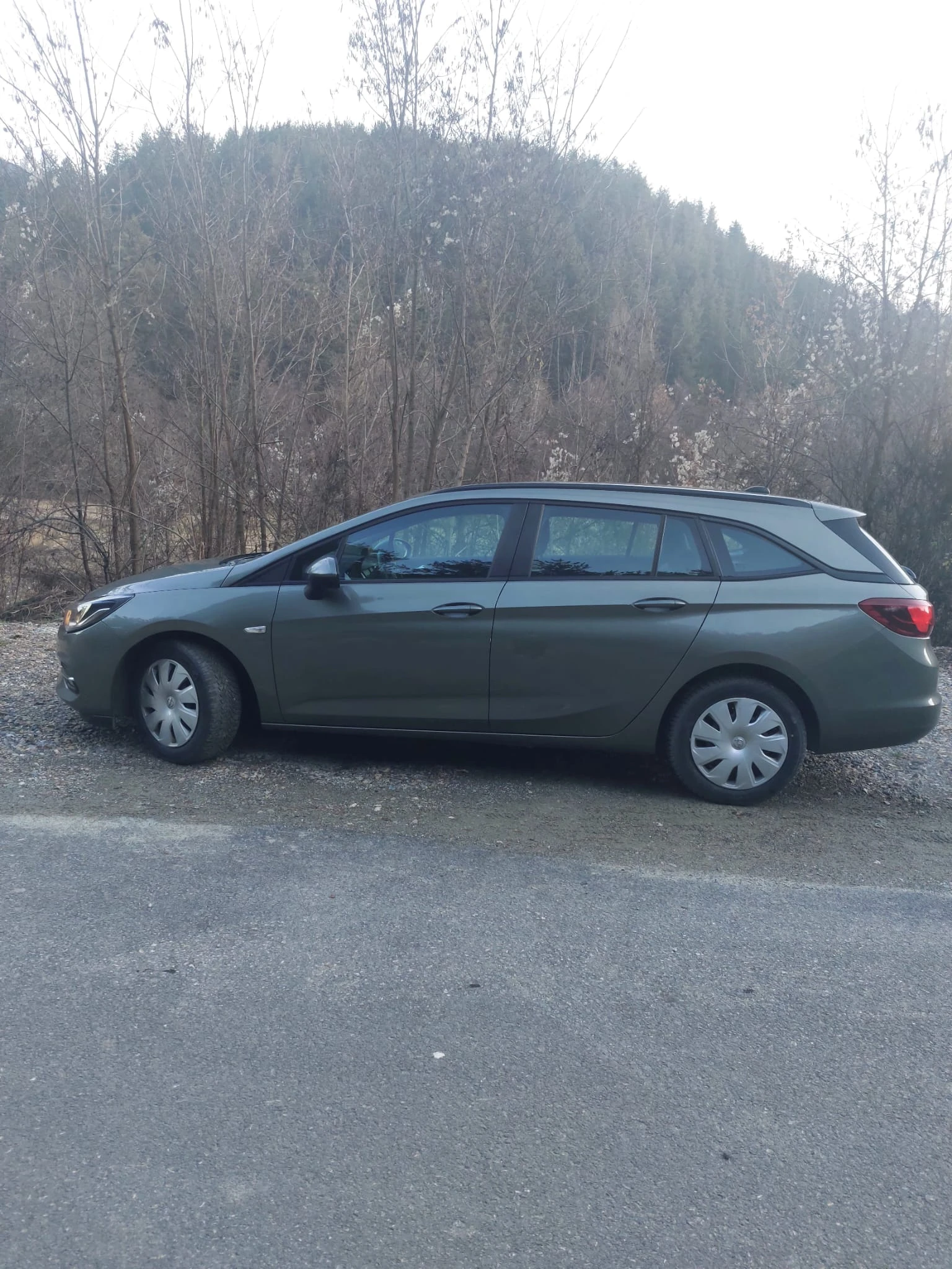 Opel Astra Sports Tourer Business Edition, снимка 1