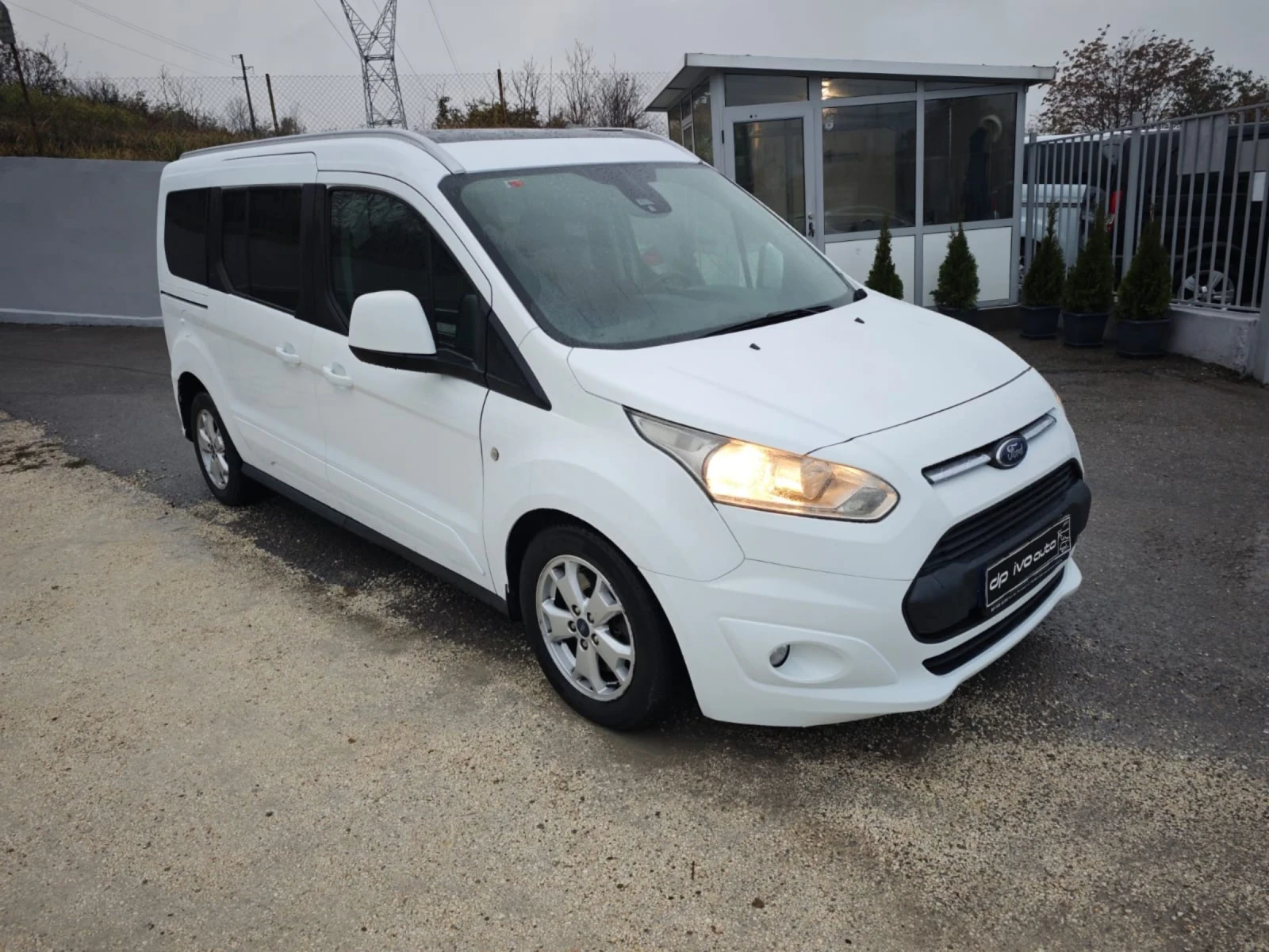 Ford Connect 1.5TDCI* РАМПА ИНВАЛИДИ* МАКСИ* 7 местно* ПАНОРАМА - изображение 5