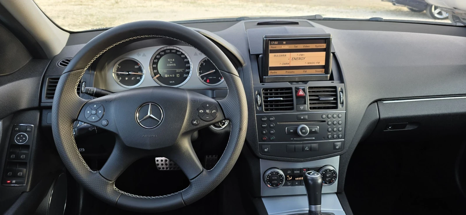 Mercedes-Benz C 320 AMG / AVANTGARDE - изображение 10