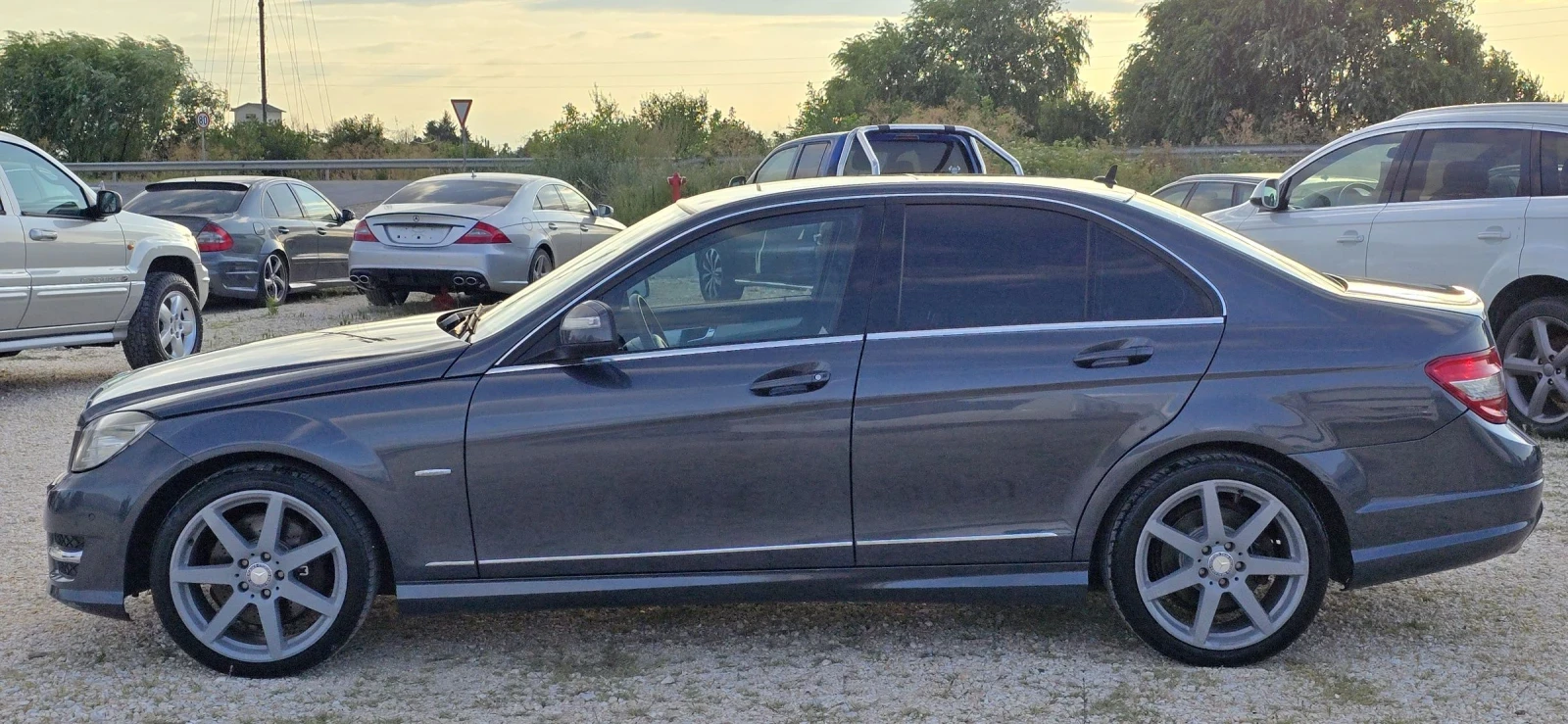 Mercedes-Benz C 320 AMG / AVANTGARDE - изображение 4
