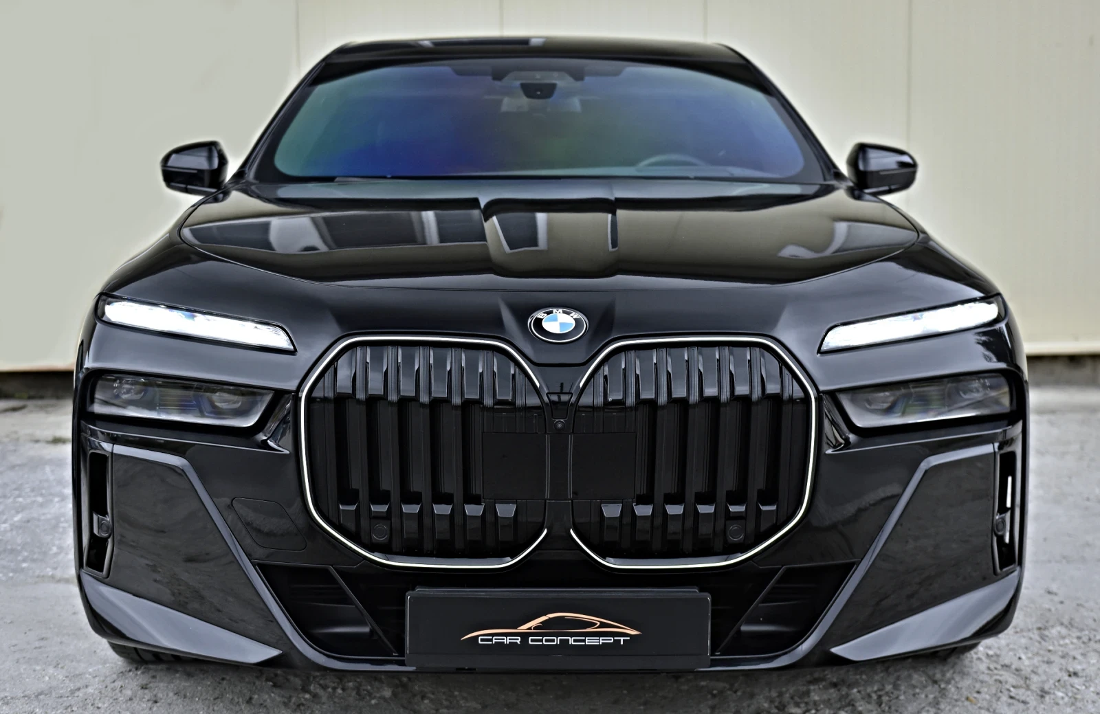 BMW 740 D M-SPORT M760I-OPTIC Xdrive B&W SWAROVSKI SHADOW - изображение 2