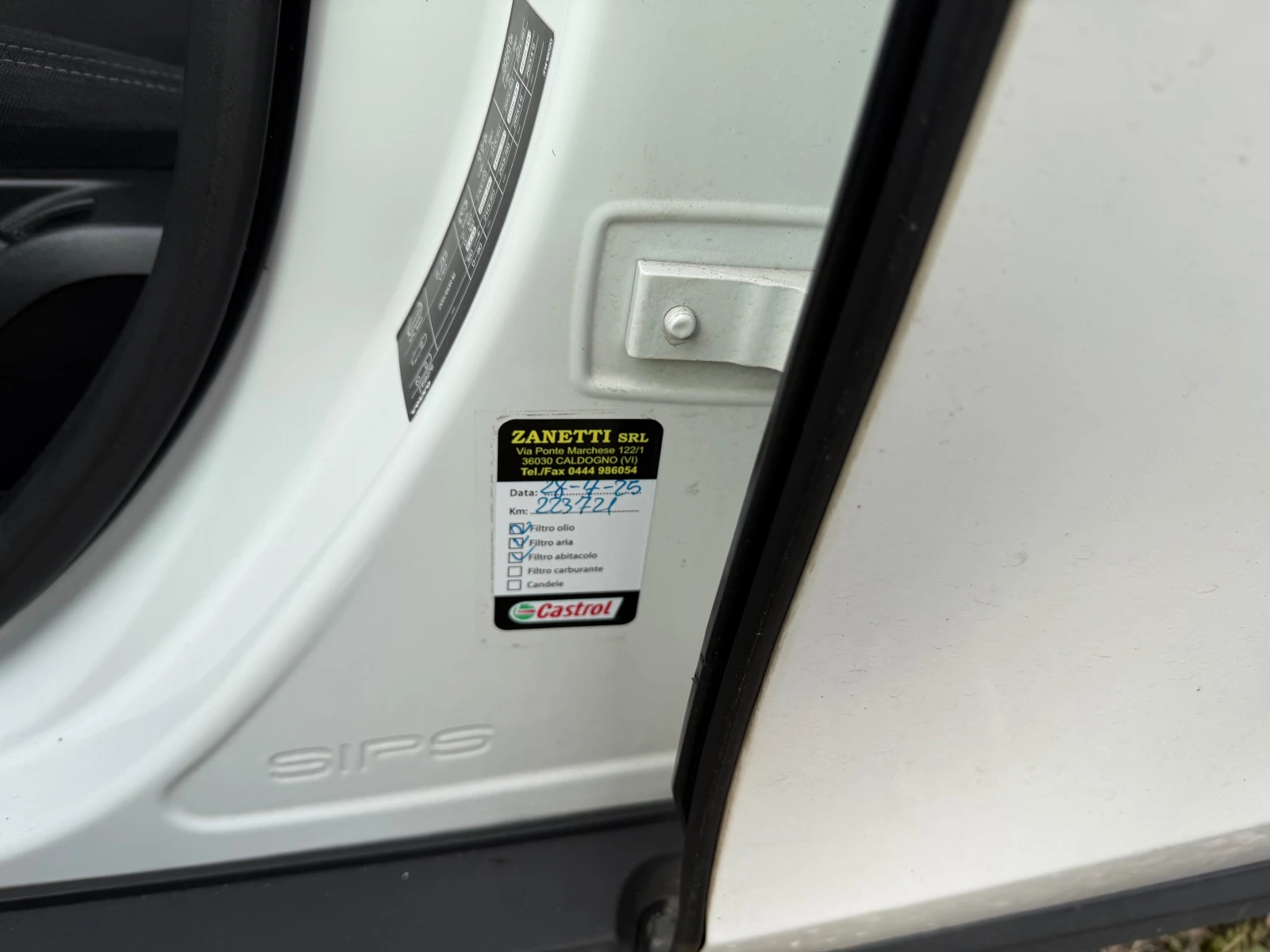 Volvo V40 Cross Country 2.0 D | Mobile.bg — изображение 17