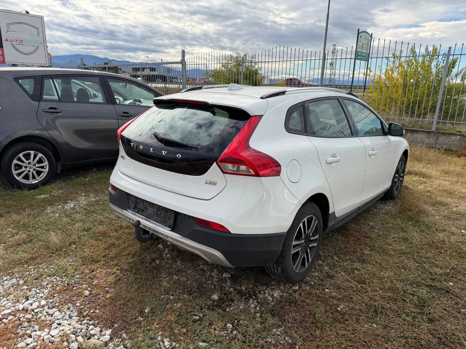 Volvo V40 Cross Country 2.0 D | Mobile.bg — изображение 5