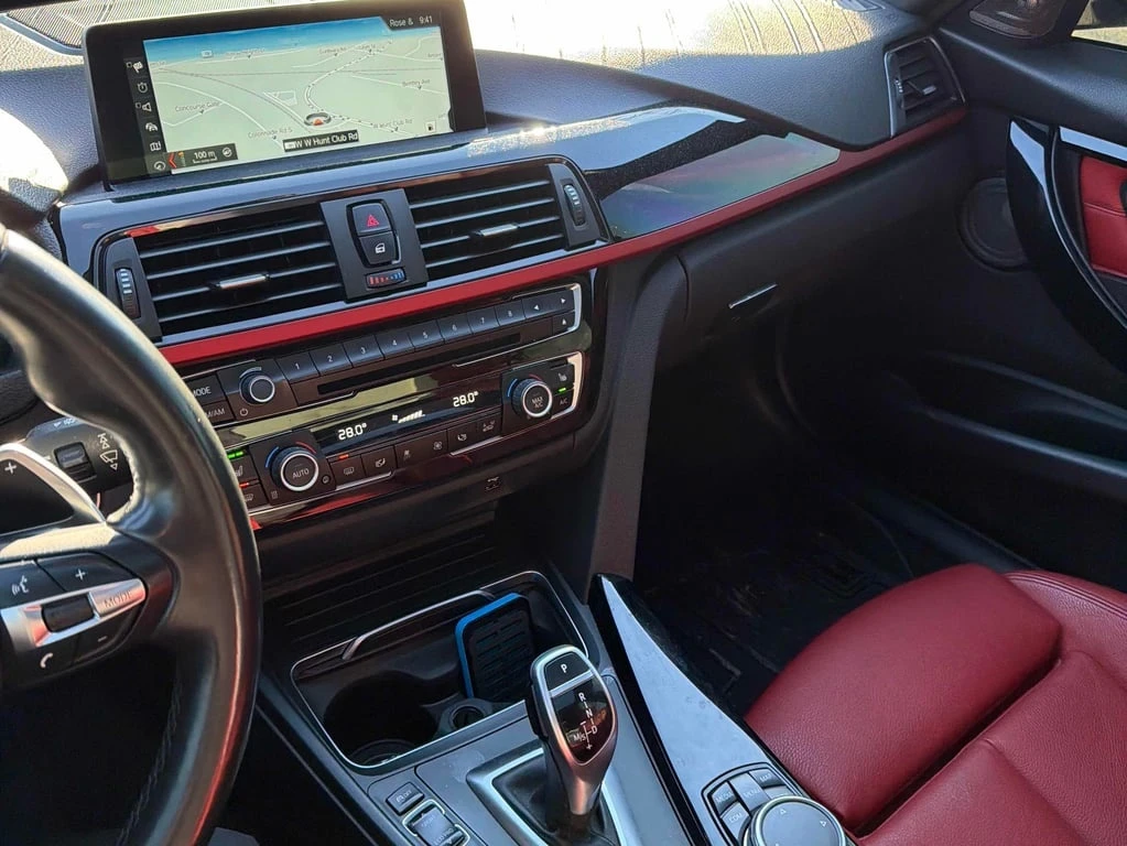 BMW 340 340i xDrive  CARFAX | Mobile.bg   9