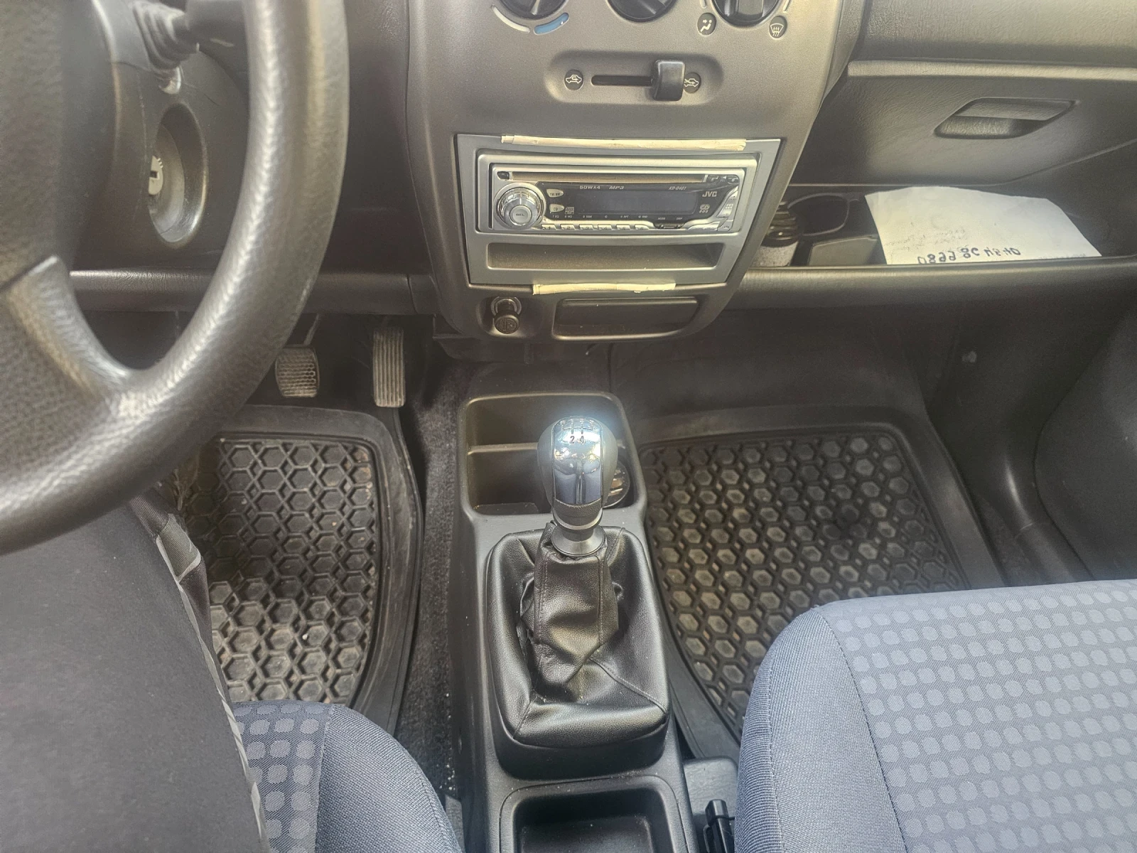 Opel Agila 1200 - изображение 6