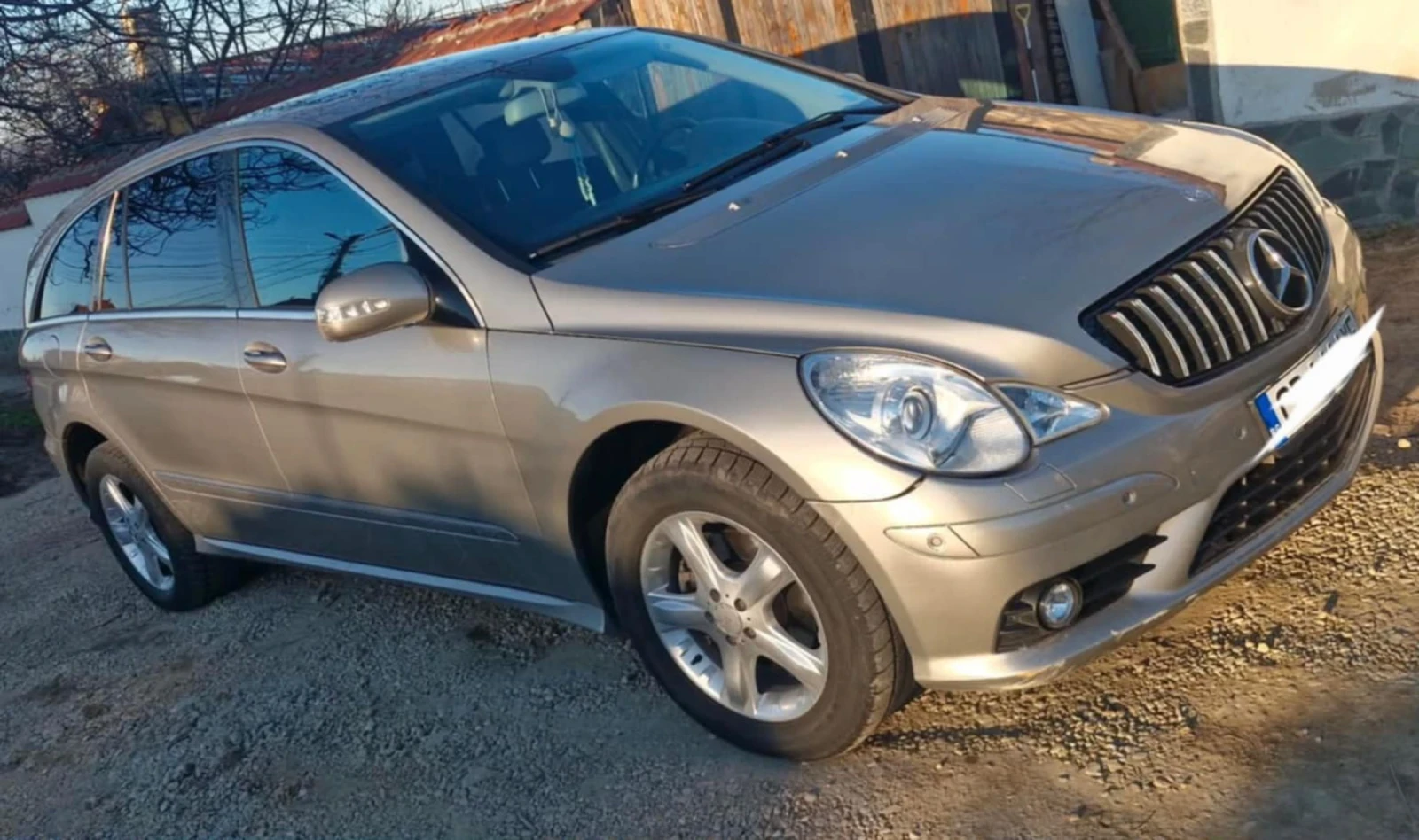 Mercedes-Benz R 320, снимка 13 - Автомобили и джипове - 53729165