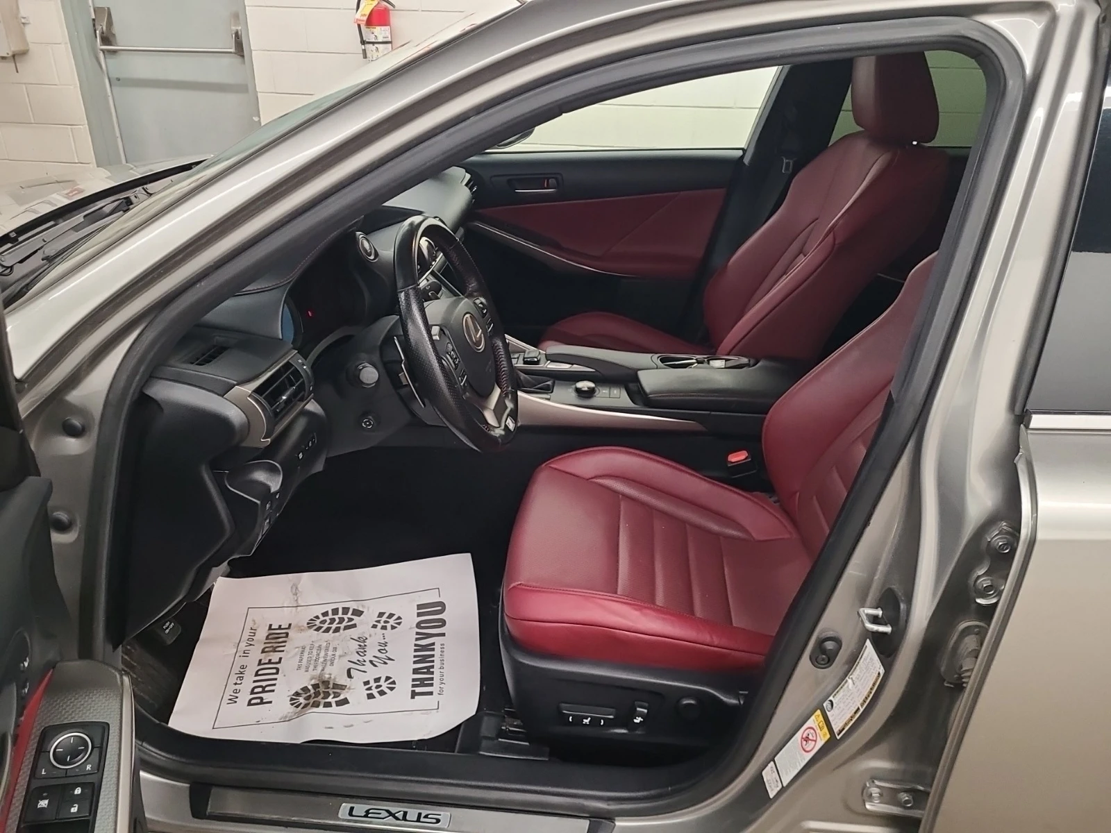 Lexus IS 300 F SPORT * ��������� * ���������� * CARFAX *  | Mobile.bg � ����������� 6