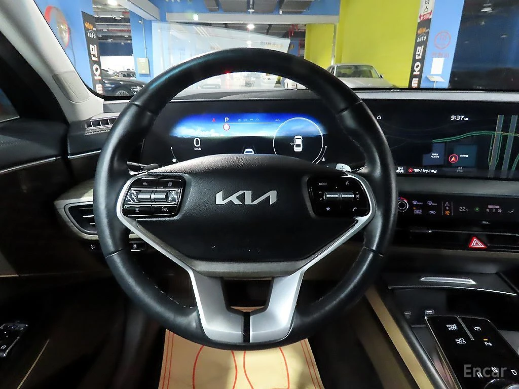 Kia K8 2.5* NOBLESSE* ПОДГРЕВ* ОБДУХВАНЕ* LANE* ASSIST* 3, снимка 12 - Автомобили и джипове - 54577368