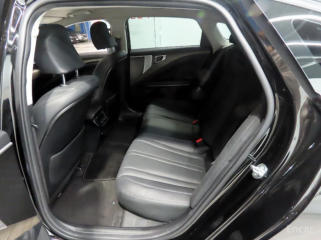 Kia K8 2.5* NOBLESSE* ПОДГРЕВ* ОБДУХВАНЕ* LANE* ASSIST* 3, снимка 16 - Автомобили и джипове - 54577368