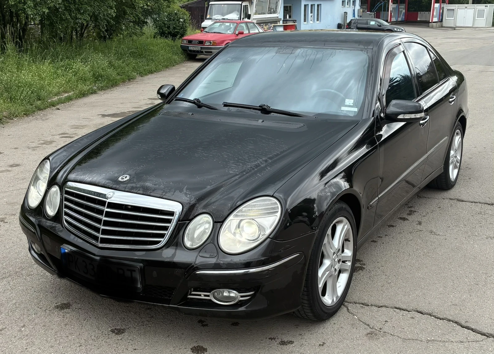 Mercedes-Benz E 280, снимка 5 - Автомобили и джипове - 54676170