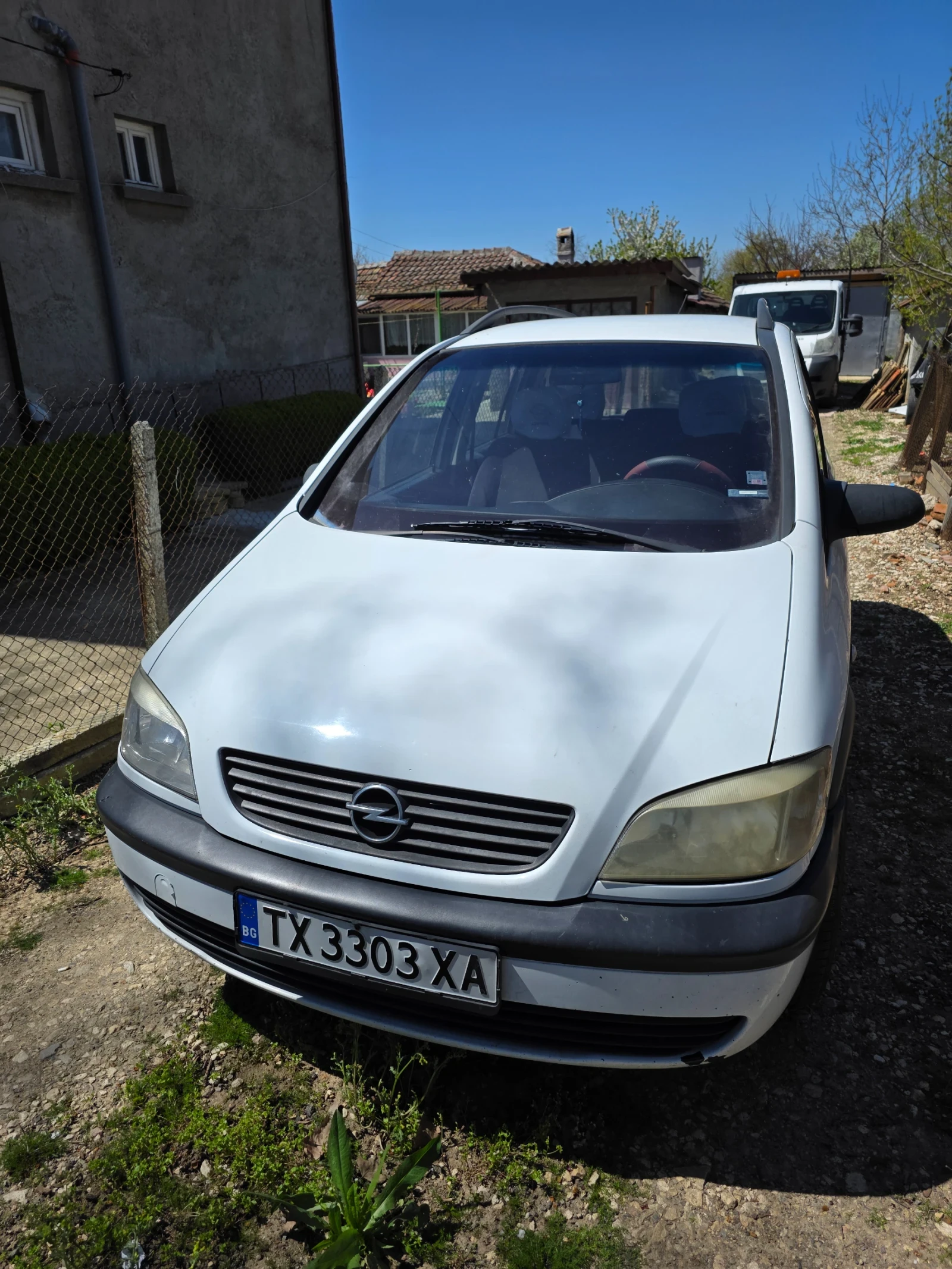 Opel Zafira 2.0tdi ръчна скоростнна кутия година на производст