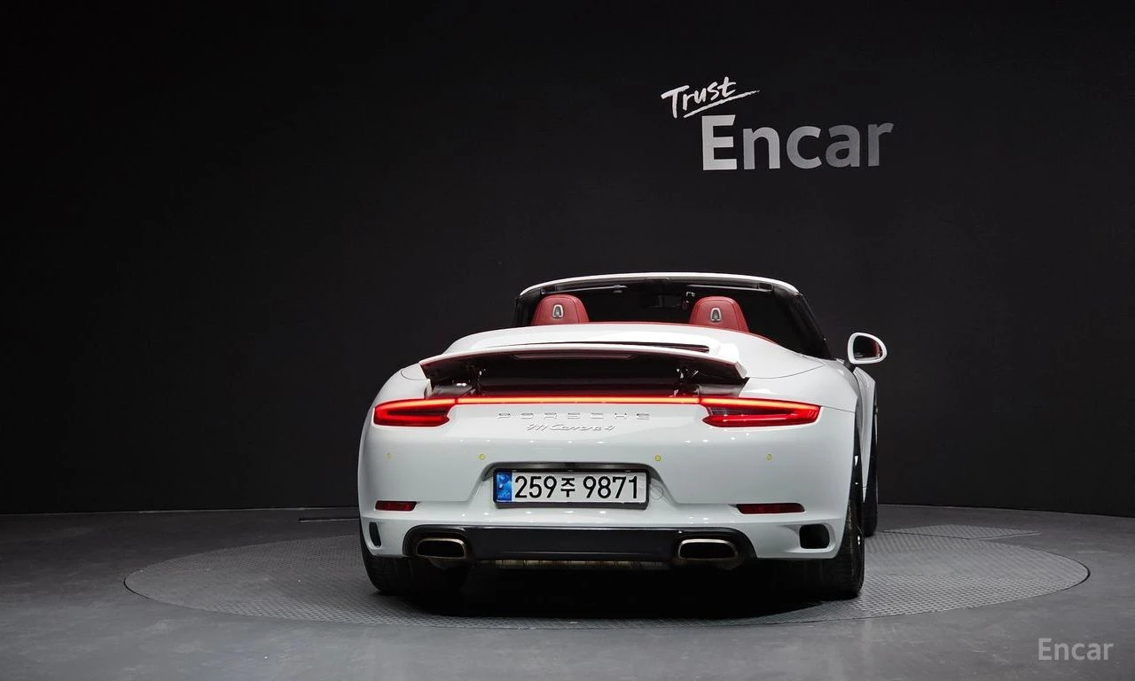 Porsche 911 CARRERA* 4* 991* PDK* ПОДГРЕВ* ОБДУХВАНЕ* , снимка 4 - Автомобили и джипове - 54941058