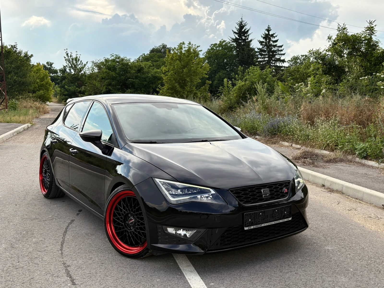 Seat Leon FR# БЕНЗИН 210к.с.# 122 000км#