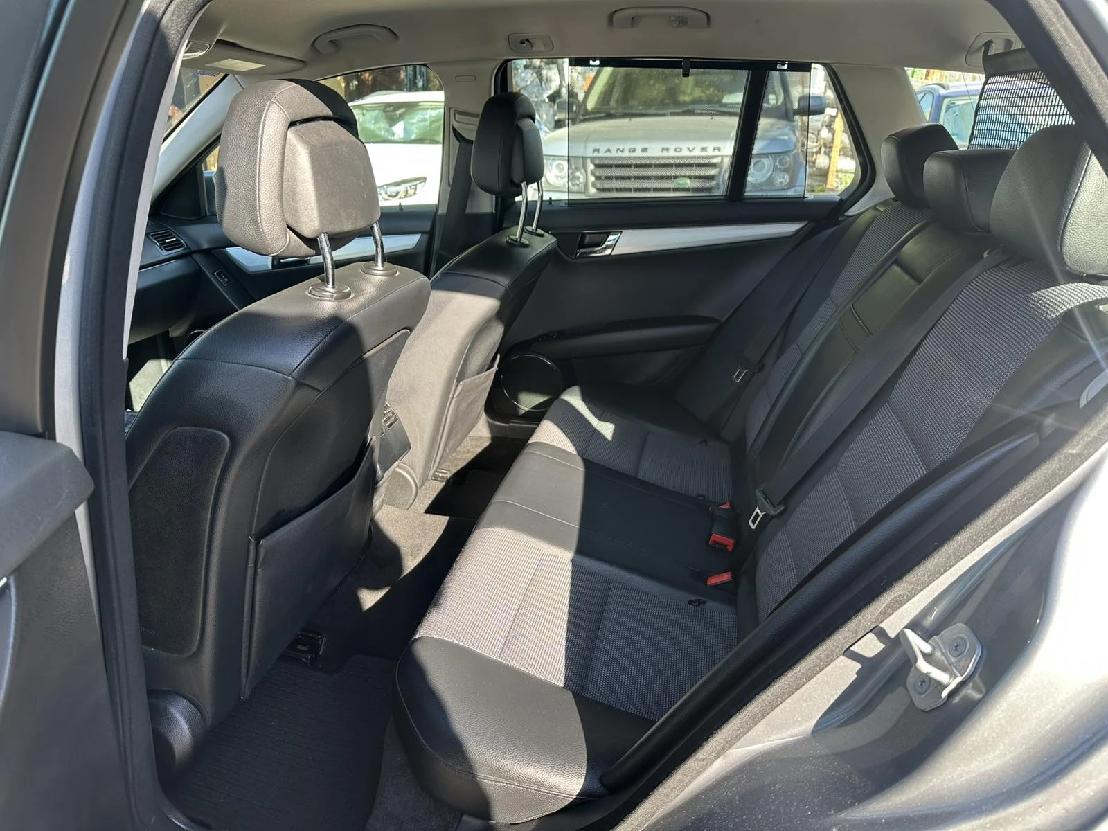 Mercedes-Benz C 220 CDI AVANGARDE AВТОМАТИК ОМ646!! , снимка 10 - Автомобили и джипове - 55674066