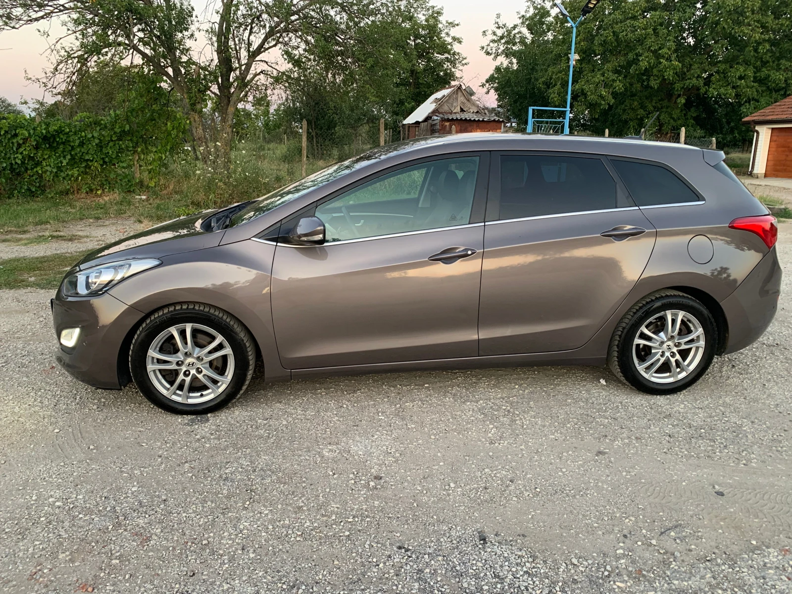 Hyundai I30 1.6I ШВЕЙЦАРИЯ, снимка 3 - Автомобили и джипове - 55748104