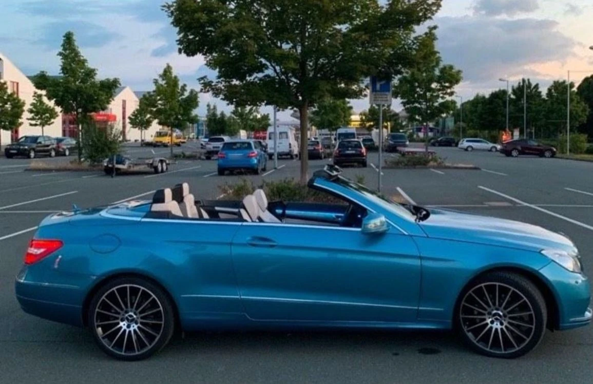 Mercedes-Benz E 220 Designo, снимка 7 - Автомобили и джипове - 55965834
